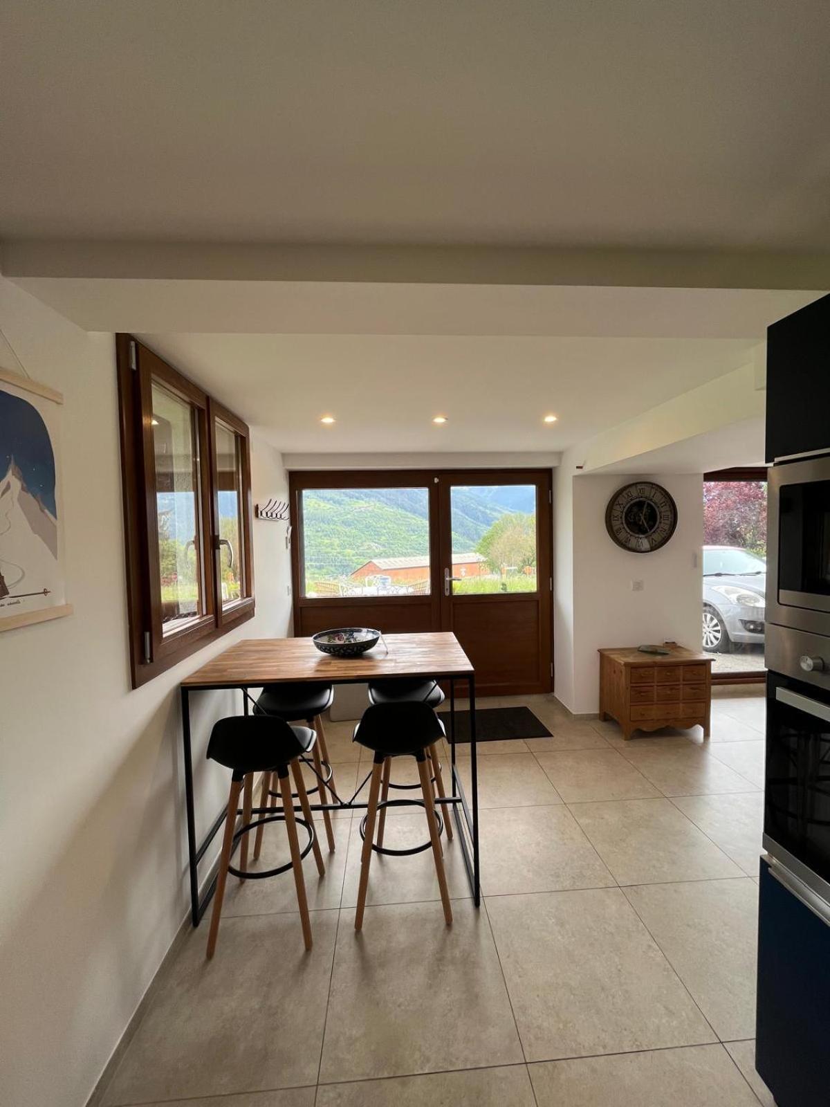 בור סן מוריס Appartement In The Mountains מראה חיצוני תמונה